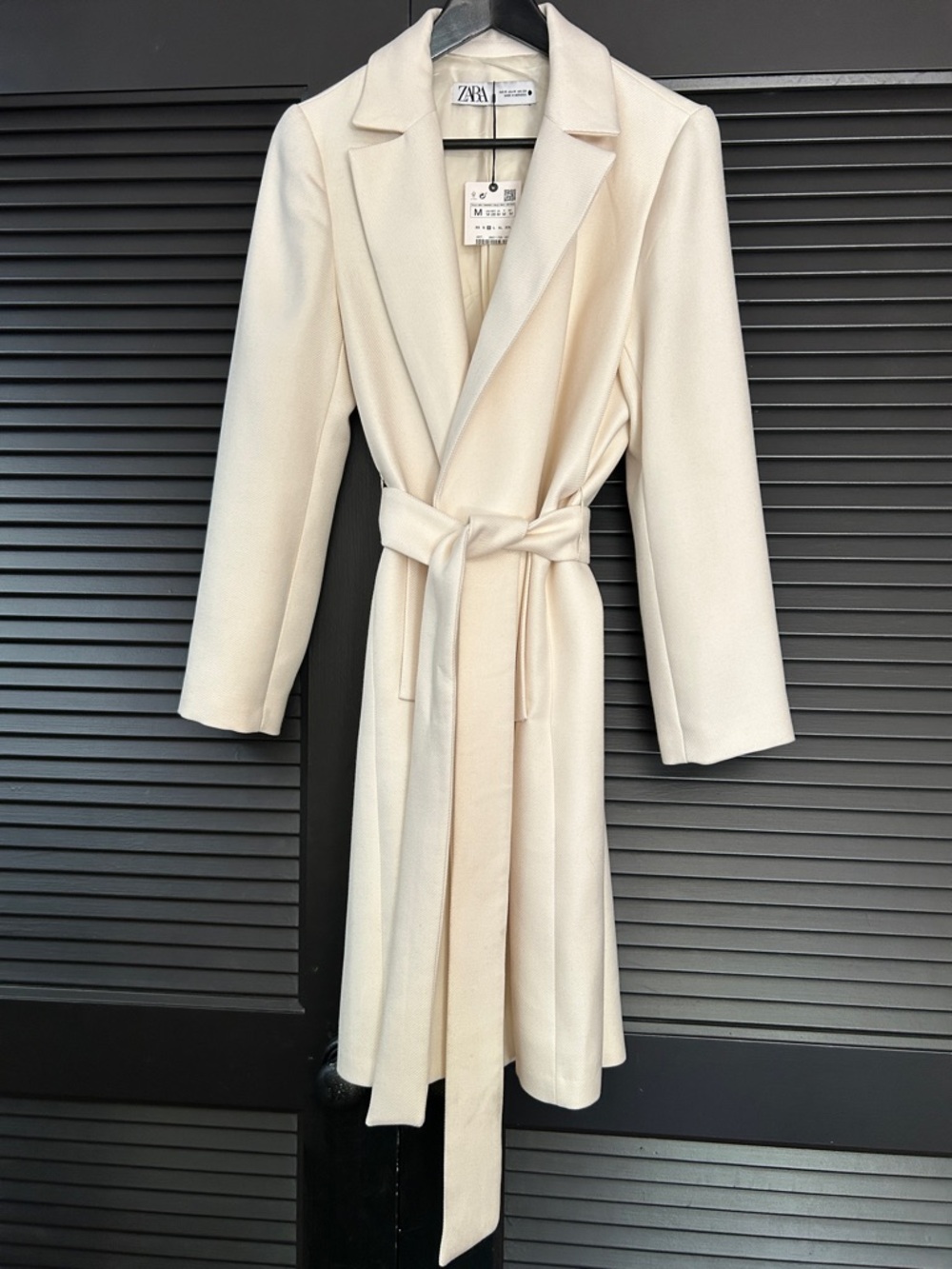 Zara Ivory Long Belted Trench Coat, Size Medium. NWT
